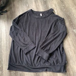 RVCA open shoulder